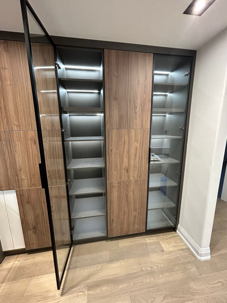 Cabinet & Closet Doors